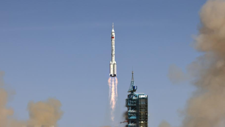 Shenzhou XIV was successfully launched, and China entered th